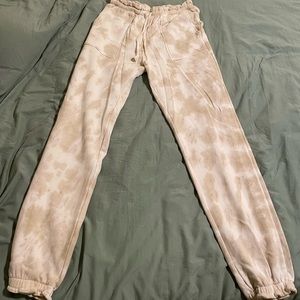 Abercrombie & Fitch Sweatpants- NWOT-cream tie dye